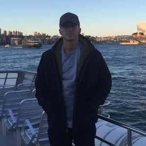 Meet your Posher, Carey